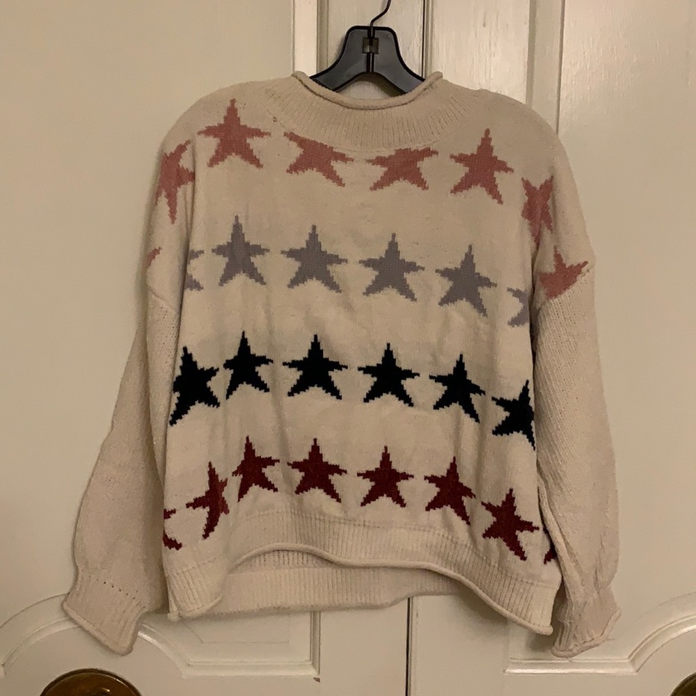 Gently used Velour Knit sweater with star design